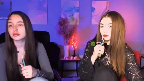 lissa_night online show from 8, 11, 2025