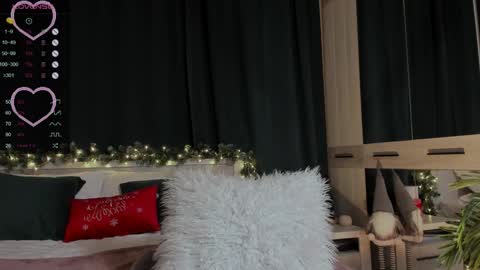 Snapshot of lissa_rose chatting on 15, 12, 2024 lissa_rose online show from 15, 12, 2024