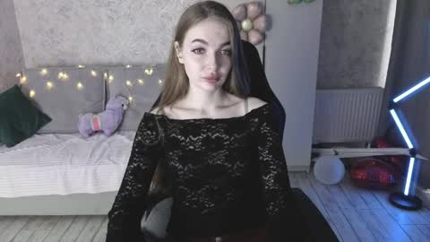 Lissa online show from 7, 4, 2026