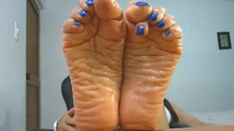 Lissafeethot online show from 17, 12, 2025