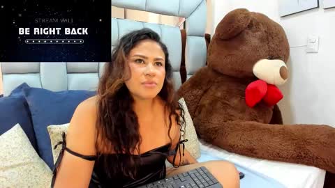 lissaharris online show from 2, 12, 2025