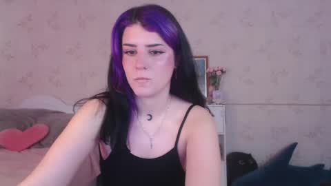 Snapshot of lissalucy chatting on 5, 5, 2026 Alice Dont forget to thumbs up its very important online show from 5, 5, 2026