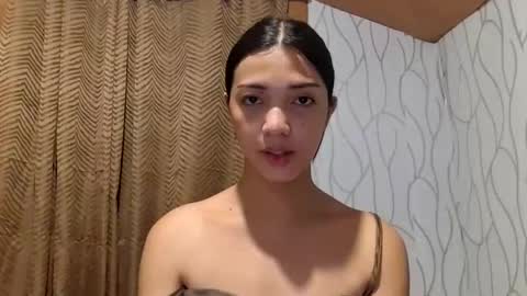 Snapshot of litl_tits chatting on 3, 2, 2026 litl_tits online show from 3, 2, 2026