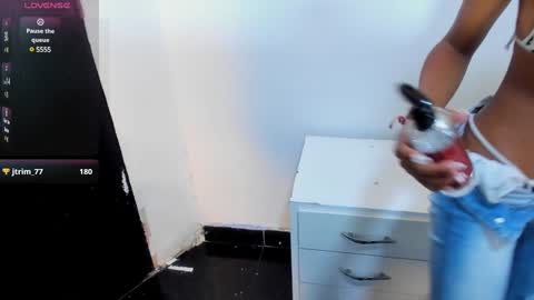 Snapshot of litte_ebony chatting on 19, 12, 2024 Ashley online show from 19, 12, 2024