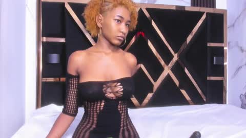 Snapshot of litte_ebony chatting on 12, 9, 2025 Ashley online show from 12, 9, 2025