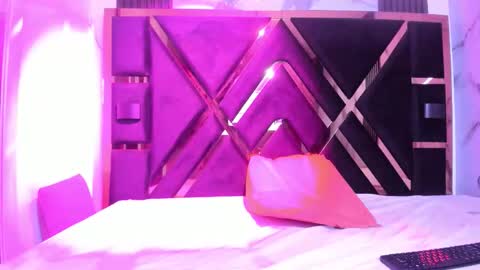 Snapshot of litte_ebony chatting on 13, 11, 2025 Ashley online show from 13, 11, 2025