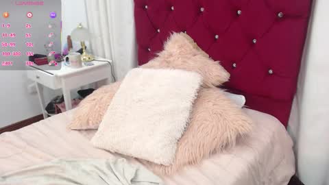 AMY  online show from 13, 10, 2025
