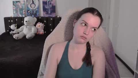 little__flowers online show from 12, 3, 2026