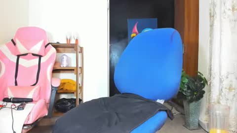 Snapshot of little_africa chatting on 11, 1, 2026 little_africa online show from 11, 1, 2026