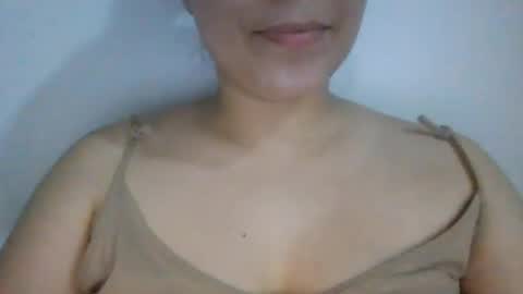 Snapshot of little_anef chatting on 17, 6, 2026 little_anef online show from 17, 6, 2026