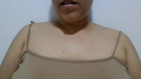 Snapshot of little_anef chatting on 23, 6, 2026 little_anef online show from 23, 6, 2026