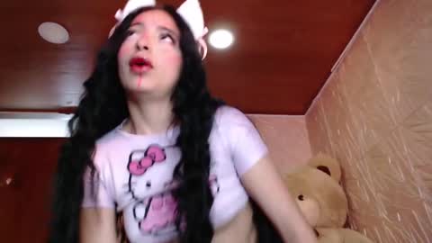 TU ANGELITO online show from 19, 12, 2024