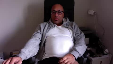 Snapshot of little_buddha chatting on 12, 12, 2024 Pure Black Power online show from 12, 12, 2024