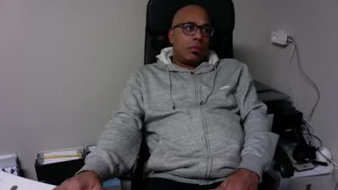 Snapshot of little_buddha chatting on 15, 12, 2024 Pure Black Power online show from 15, 12, 2024