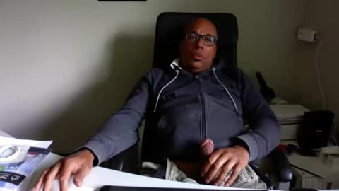 Snapshot of little_buddha chatting on 18, 5, 2026 Pure Black Power online show from 18, 5, 2026
