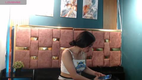little_cute31 online show from 9, 7, 2026
