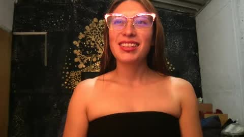 Snapshot of little_devil_diablita90 chatting on 12, 7, 2026 Diablita online show from 12, 7, 2026