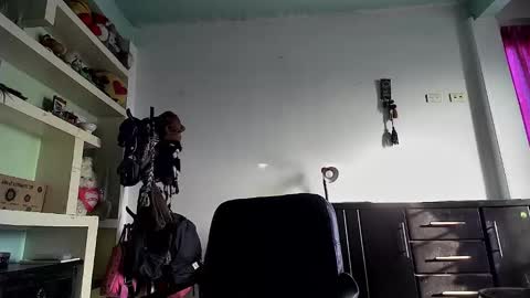 Snapshot of little_doll25 chatting on 11, 12, 2024 Succubus Blue online show from 11, 12, 2024