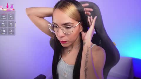 Help me reach 100 likes online show from 25, 11, 2025