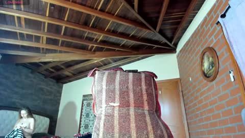 Snapshot of little_izzi chatting on 15, 1, 2025 Izzi online show from 15, 1, 2025