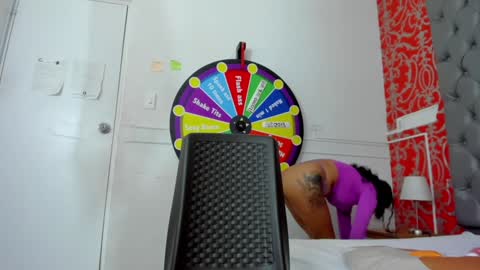 Snapshot of little_lilith_apple chatting on 6, 2, 2025 little_lilith_apple online show from 6, 2, 2025