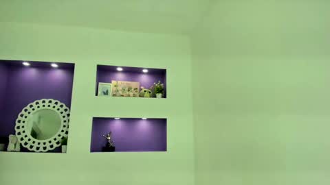 Snapshot of little_lilith_apple chatting on 9, 9, 2025 little_lilith_apple online show from 9, 9, 2025