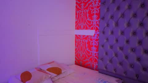 Snapshot of little_lilith_apple chatting on 29, 9, 2025 little_lilith_apple online show from 29, 9, 2025