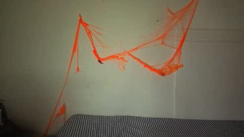 Snapshot of little_lilith_apple chatting on 1, 11, 2025 little_lilith_apple online show from 1, 11, 2025