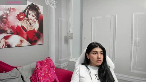 Snapshot of little_naiara chatting on 15, 1, 2025 Katty online show from 15, 1, 2025