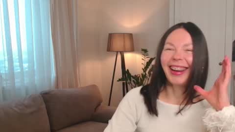 Snapshot of little_nicole_ chatting on 6, 1, 2026 Nicole online show from 6, 1, 2026