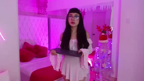 Paulette online show from 16, 12, 2025