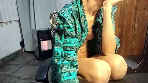 Snapshot of little_savage chatting on 28, 3, 2026 little_savage online show from 28, 3, 2026