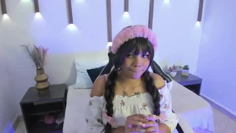 Snapshot of little_sumi chatting on 26, 4, 2026 S U M I online show from 26, 4, 2026