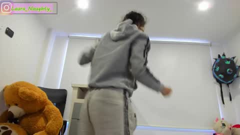 Snapshot of little_tatis chatting on 13, 1, 2025 Im Laura. buy my contentcompra mi contenido offline  online show from 13, 1, 2025