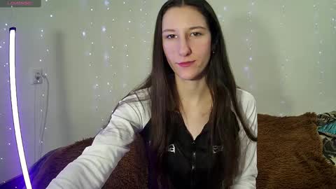 Snapshot of littleahwitch chatting on 4, 3, 2025 LittleAhWitch online show from 4, 3, 2025