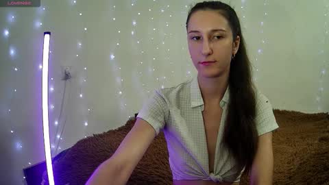 Snapshot of littleahwitch chatting on 11, 9, 2025 LittleAhWitch online show from 11, 9, 2025