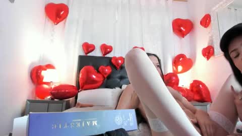 Snapshot of littlearii chatting on 15, 2, 2025 Ari online show from 15, 2, 2025