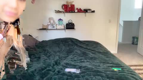 Snapshot of littlecutiechloe chatting on 9, 2, 2026 LittleCutieChloe online show from 9, 2, 2026