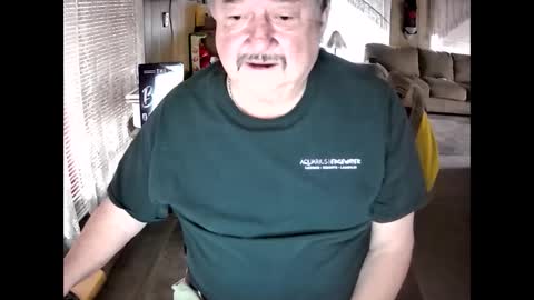 Snapshot of littled83057 chatting on 6, 10, 2025 Littled83057 online show from 6, 10, 2025