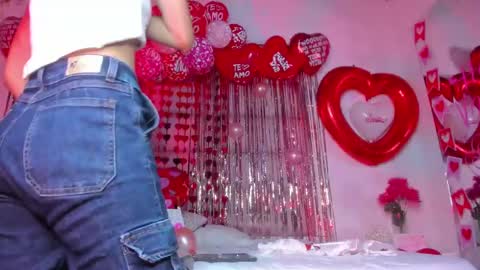 Snapshot of littlee_emma_ chatting on 15, 2, 2025 littlee_emma_ online show from 15, 2, 2025