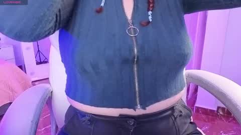 Snapshot of littlee_red chatting on 24, 5, 2026 Angel online show from 24, 5, 2026