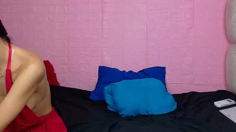 Snapshot of littlejennifer18 chatting on 27, 11, 2025 Tip us ask our names online show from 27, 11, 2025