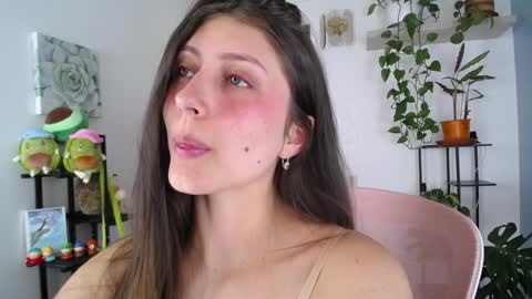 Snapshot of littlelaksmi chatting on 4, 2, 2025 Laksmi online show from 4, 2, 2025