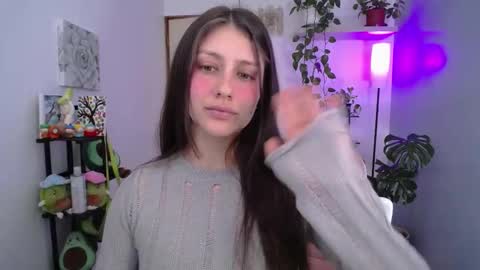 Snapshot of littlelaksmi chatting on 6, 10, 2025 Laksmi online show from 6, 10, 2025