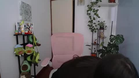 Snapshot of littlelaksmi chatting on 8, 10, 2025 Laksmi online show from 8, 10, 2025