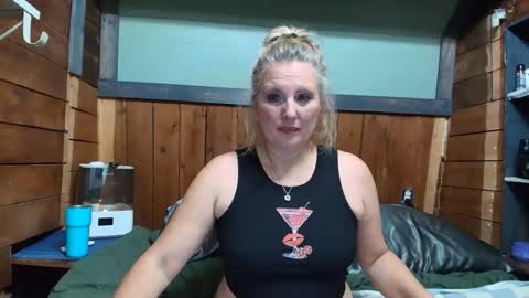 lisanixs online show from 29, 3, 2026