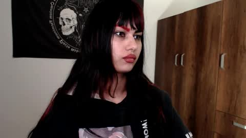 Snapshot of littleluciferrr chatting on 4, 6, 2026 Lucifer online show from 4, 6, 2026