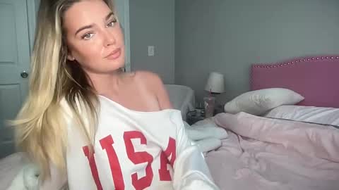 Marciabrady online show from 16, 1, 2025