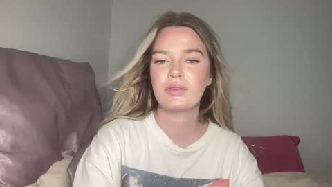 Marciabrady online show from 22, 10, 2025