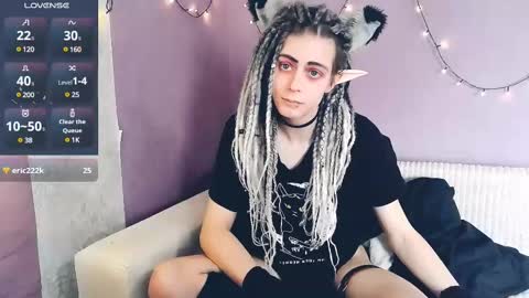 Felix online show from 4, 3, 2025